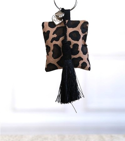 Coussin de clé Léopard Fève tonka