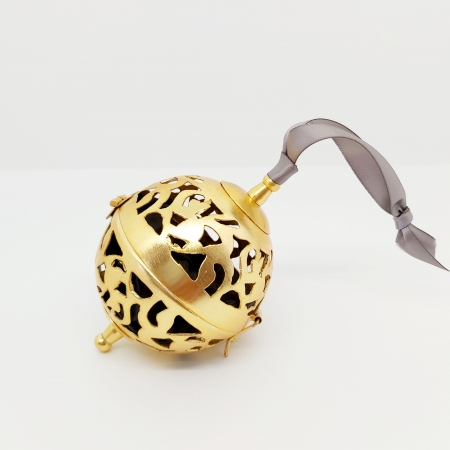 Renaissance Gold Scented Ball