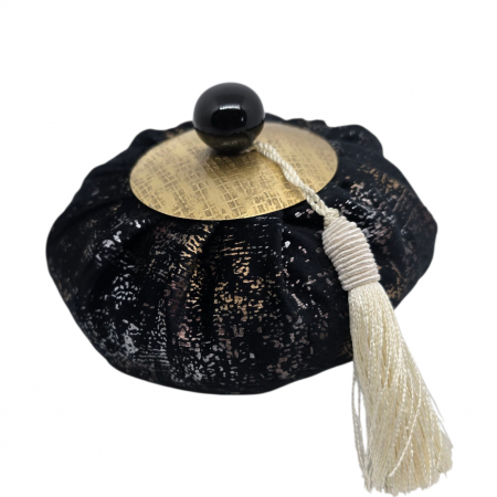 Marbled Pouch Tonka Bean