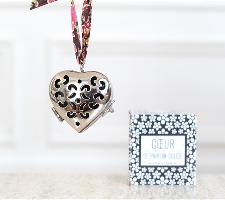 Small Liberty Scented Heart: perfume to choose
